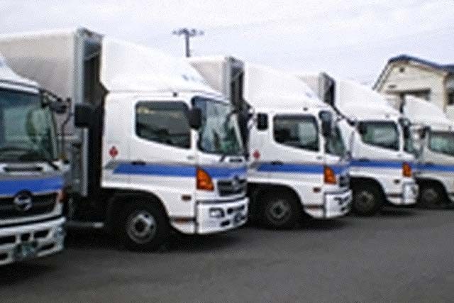 菱東運輸倉庫のトラック写真