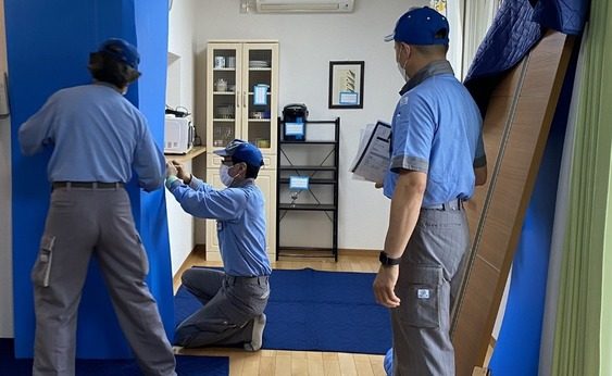 引越しの作業風景