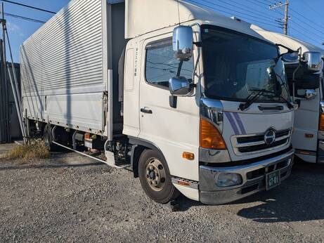 株式会社エスケイ運輸の車両の写真