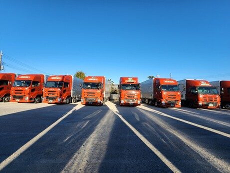 株式会社青和運輸の車両の写真