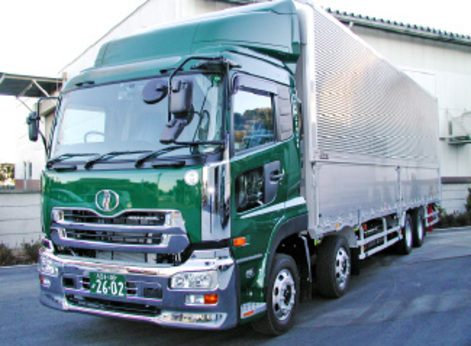 竹内運輸工業株式会社のトラックの写真