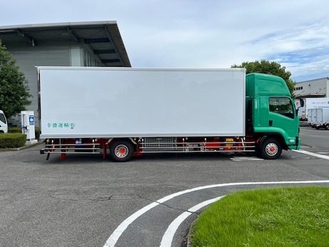 幸徳運輸有限会社の車両の写真