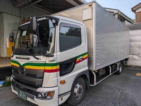 ジーエスケイ株式会社の車両の写真