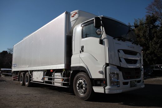 都流通商会株式会社の車両の写真