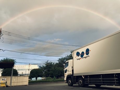 東京港運送株式会社の車両の写真