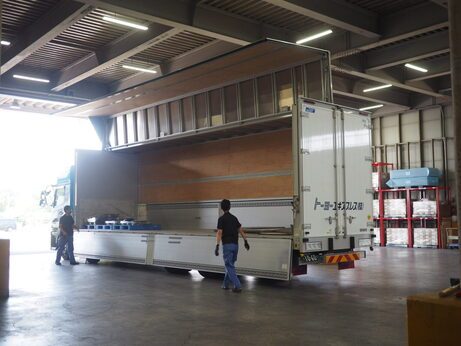 トーヨーエキスプレス株式会社の作業風景の写真