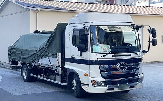 吉澤運輸株式会社の車両の画像