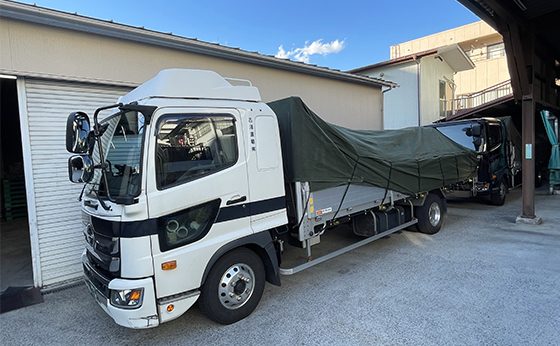 吉澤運輸株式会社の車両の画像
