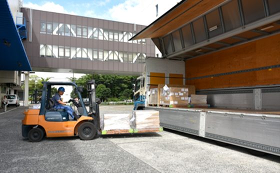 株式会社タカセ運輸集配システムの作業風景