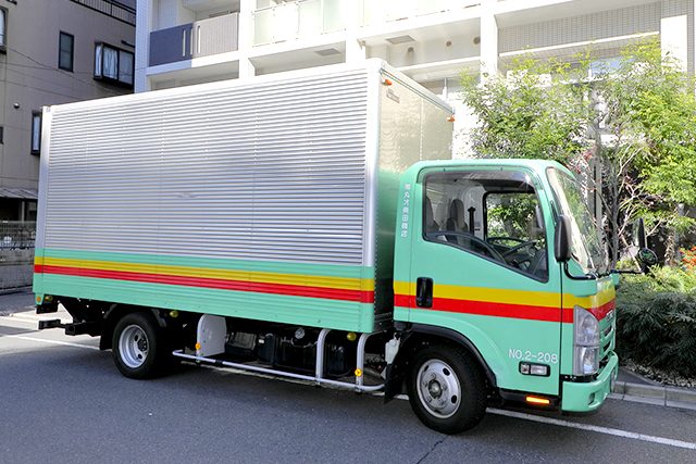 有限会社丸オ奥田商店の車両の画像